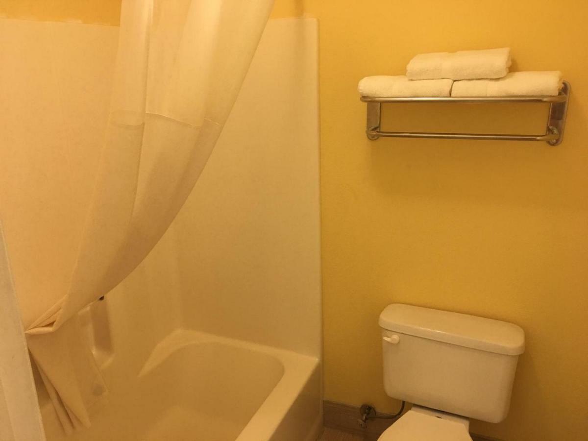 Loyalty Inn Hawkinsville Dış mekan fotoğraf