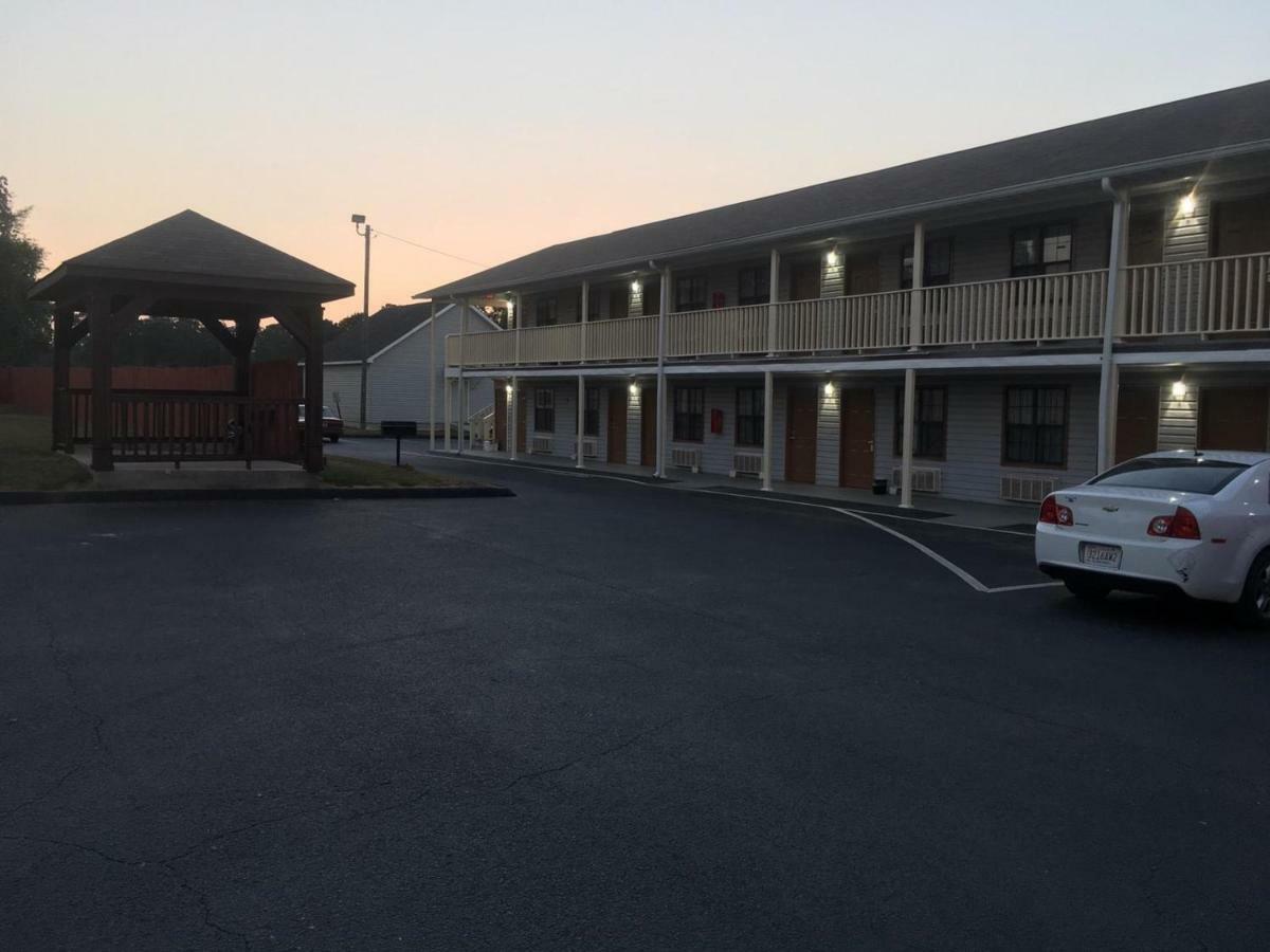 Loyalty Inn Hawkinsville Dış mekan fotoğraf